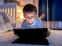 tablet, spavanje, dete