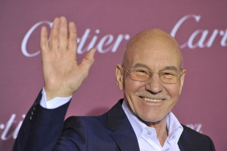 Patrik Stjuart Patrick Stewart