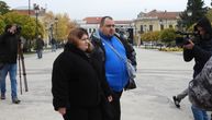 Slomljeni od bola ispred suda: Ovako danas izgledaju roditelji male Danke, ponovo oči u oči sa optuženima