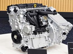 Tojota Novi Hibridni Motor