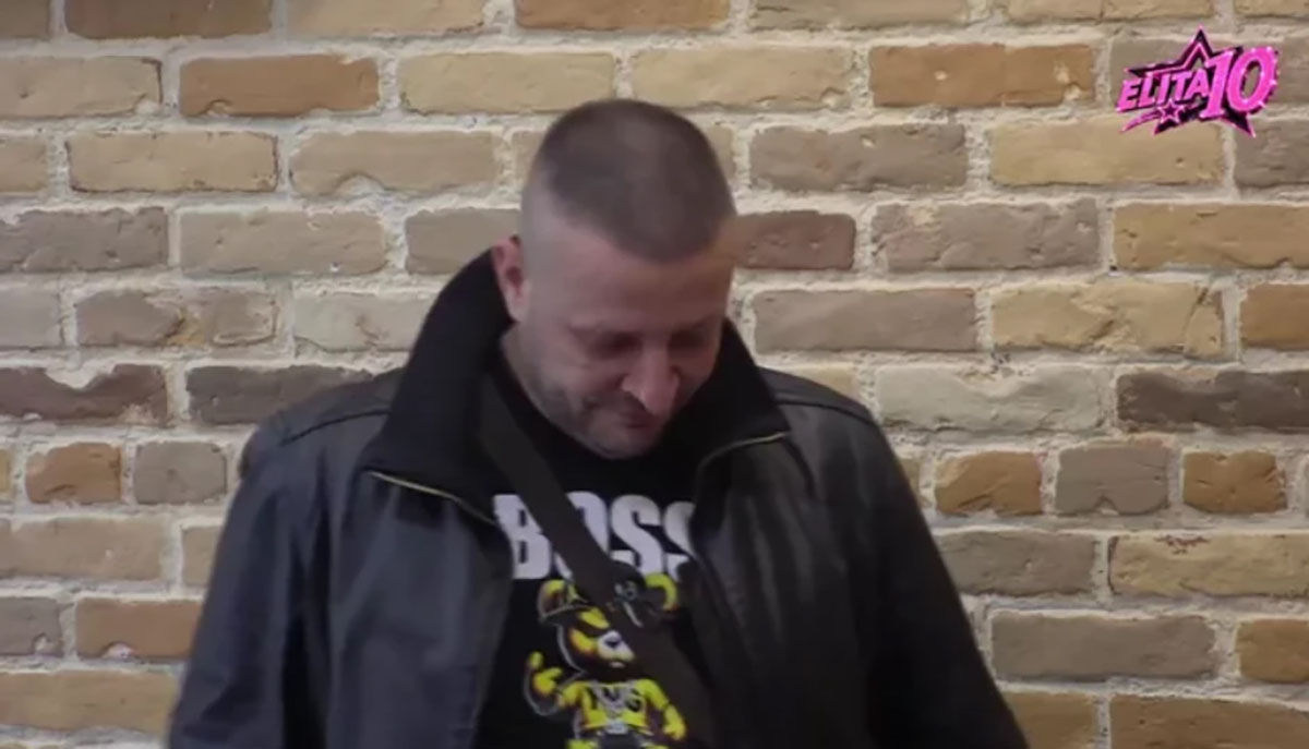 Emotivne scene u Eliti 10! Produkcija unela pismo u kuću, takmičar se slomio, grca u suzama